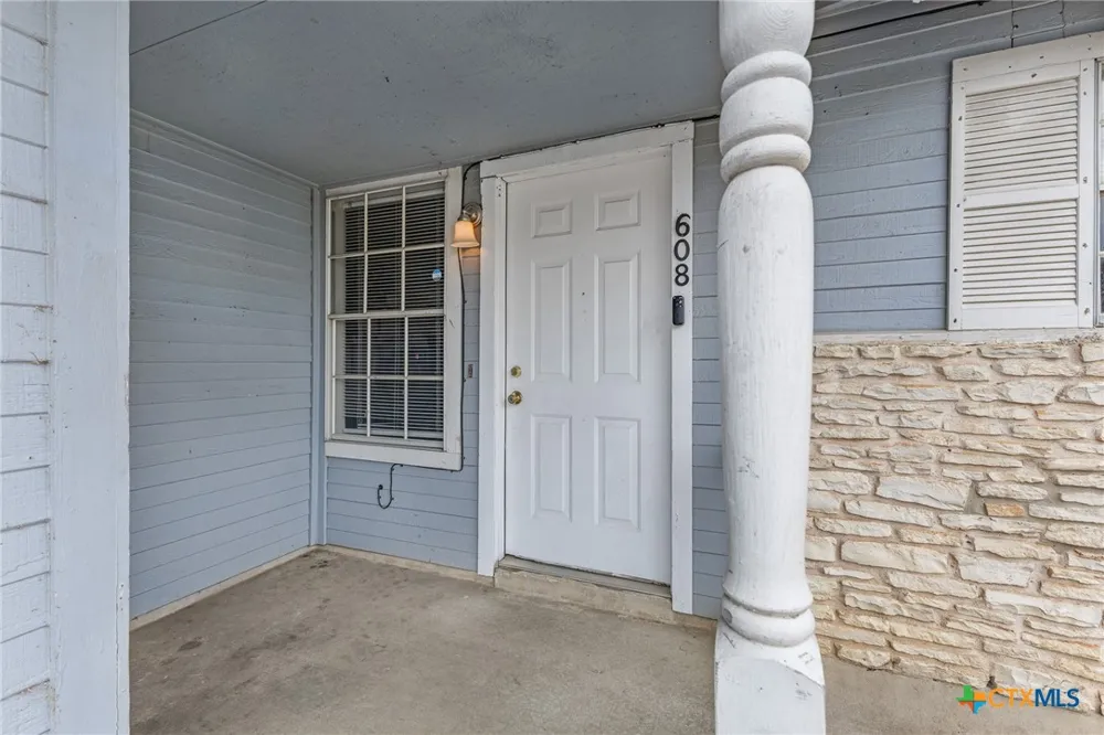 608 Greenlawn Boulevard Round Rock, TX 78664