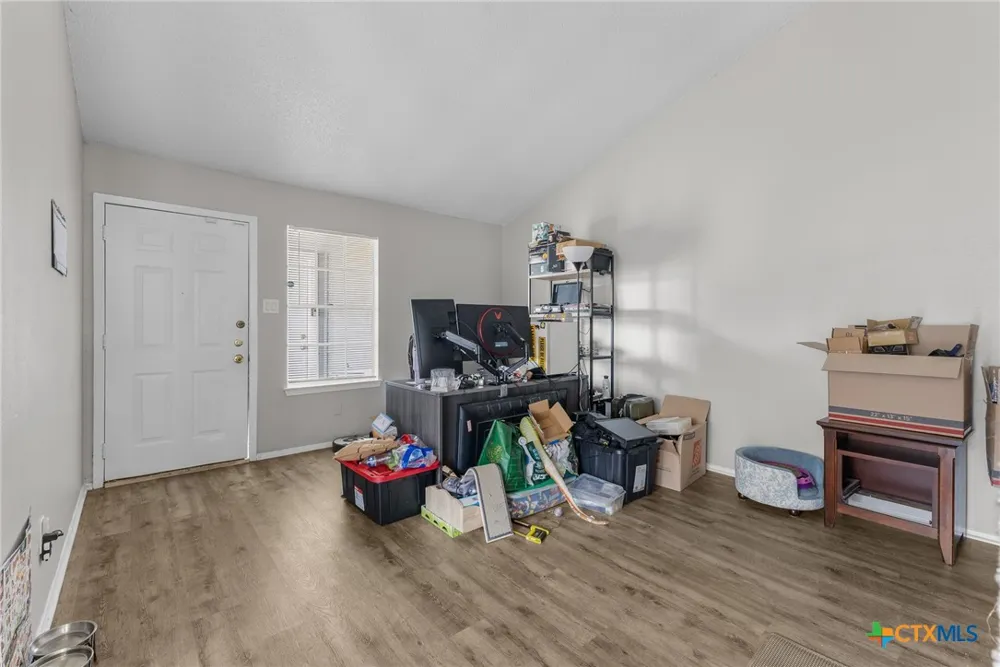 608 Greenlawn Boulevard Round Rock, TX 78664