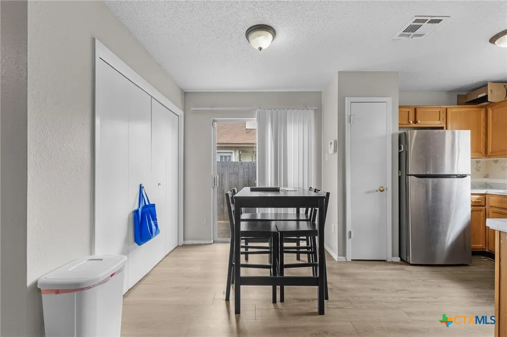 608 Greenlawn Boulevard Round Rock, TX 78664