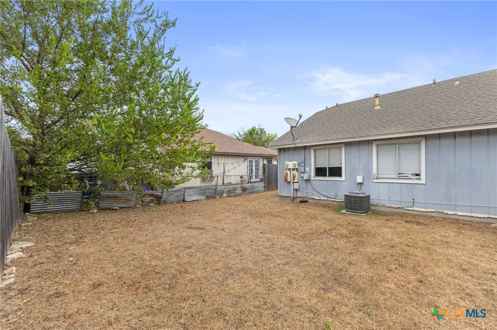 608 Greenlawn Boulevard Round Rock, TX 78664