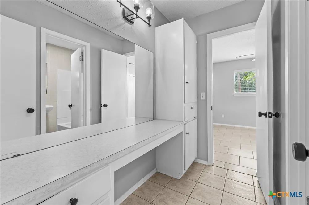 803 Judy Drive Georgetown, TX 78628