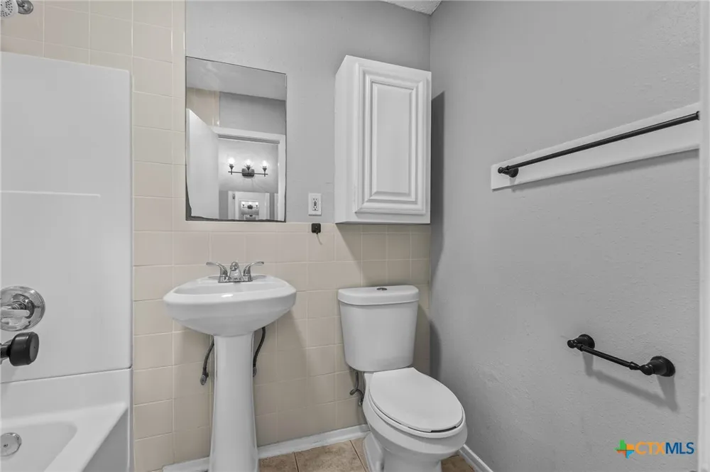 803 Judy Drive Georgetown, TX 78628