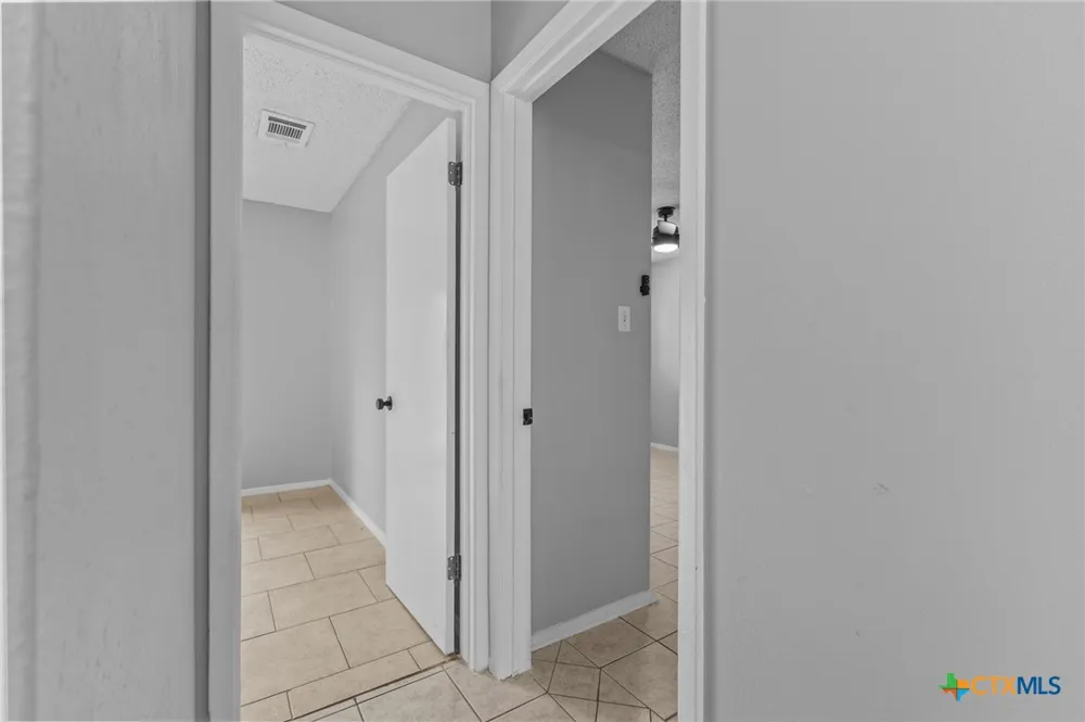 803 Judy Drive Georgetown, TX 78628