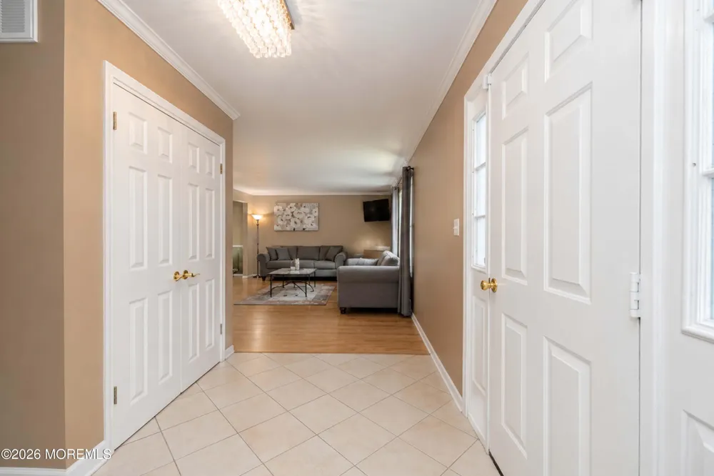 604 Meadow Run Brick, NJ 08724