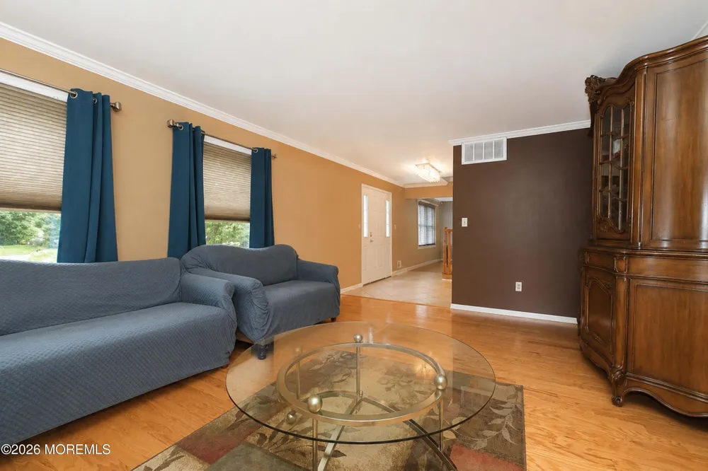 604 Meadow Run Brick, NJ 08724