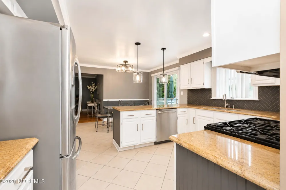 604 Meadow Run Brick, NJ 08724