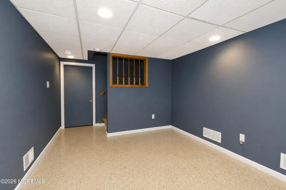 604 Meadow Run Brick, NJ 08724