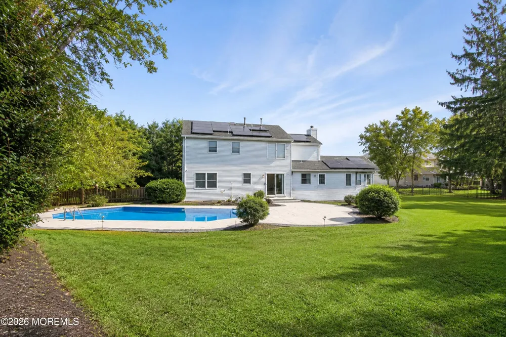 604 Meadow Run Brick, NJ 08724