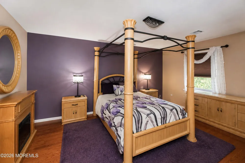 604 Meadow Run Brick, NJ 08724