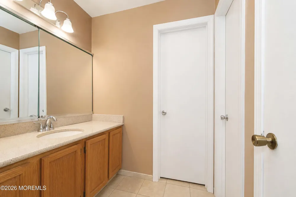 604 Meadow Run Brick, NJ 08724