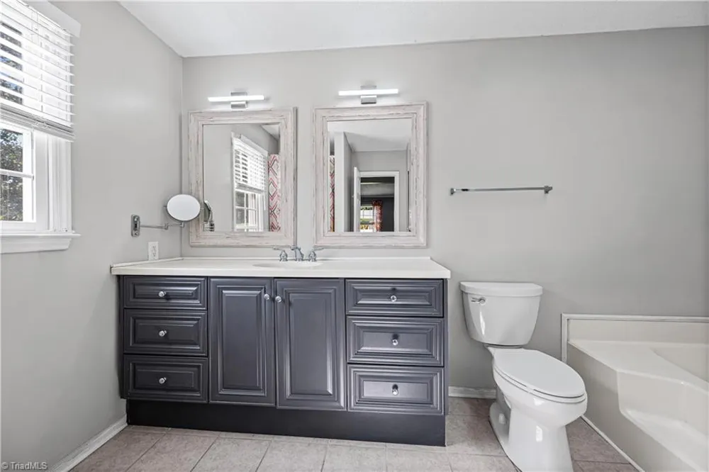 7508 meadowgreen Court Tobaccoville, NC 27050