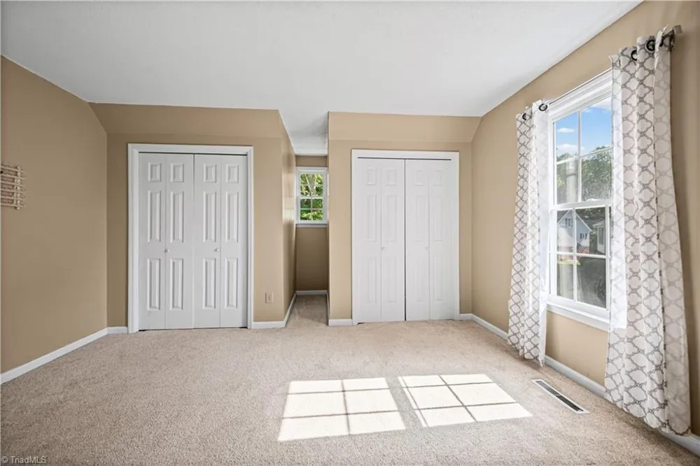 7508 meadowgreen Court Tobaccoville, NC 27050