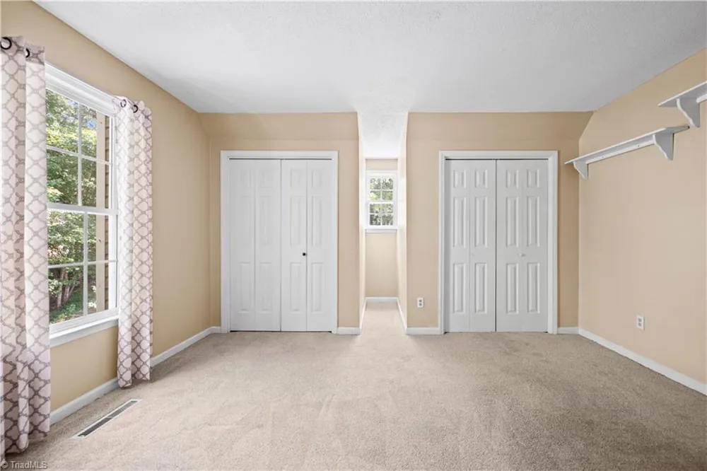 7508 meadowgreen Court Tobaccoville, NC 27050