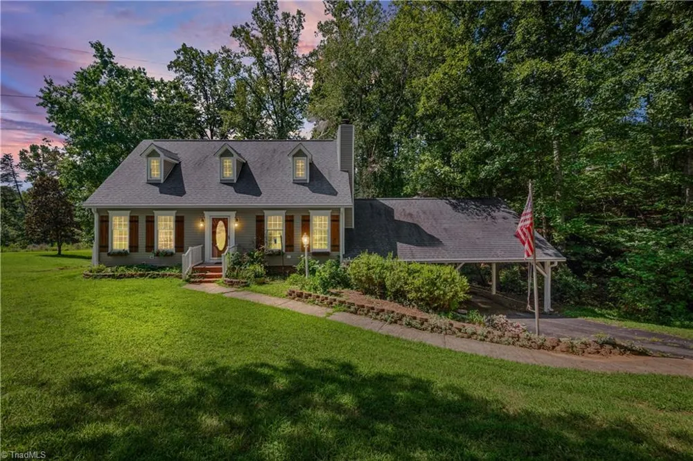 7508 meadowgreen Court Tobaccoville, NC 27050