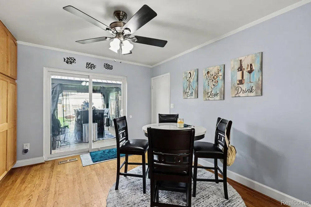 18237 Davidson Fraser City, MI 48026