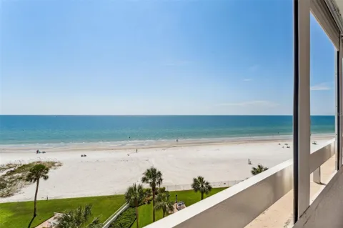 17900 GULF BOULEVARD #6C