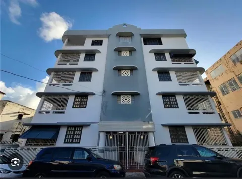 1394 EDUARDO GEORGETTI STREET #301