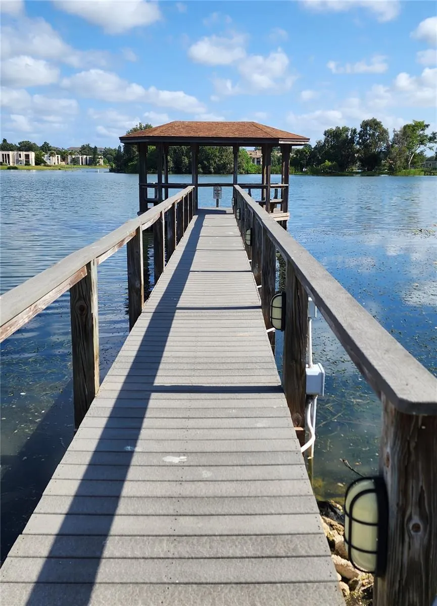 611 CHESTNUT OAK CIRCLE #113 Altamonte Springs, FL 32701