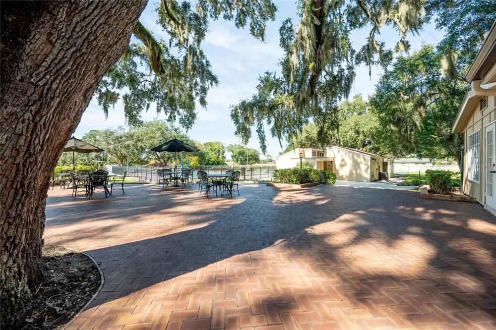 611 CHESTNUT OAK CIRCLE #113 Altamonte Springs, FL 32701