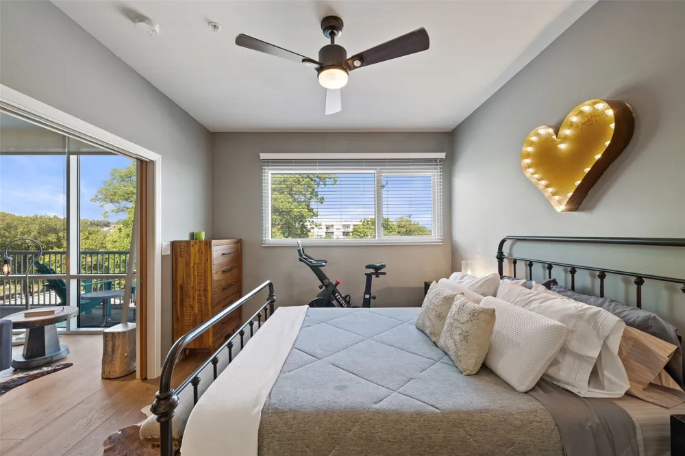 1600 Barton Springs Road #1406 Austin, TX 78704