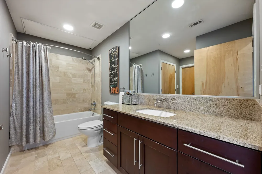 1600 Barton Springs Road #1406 Austin, TX 78704