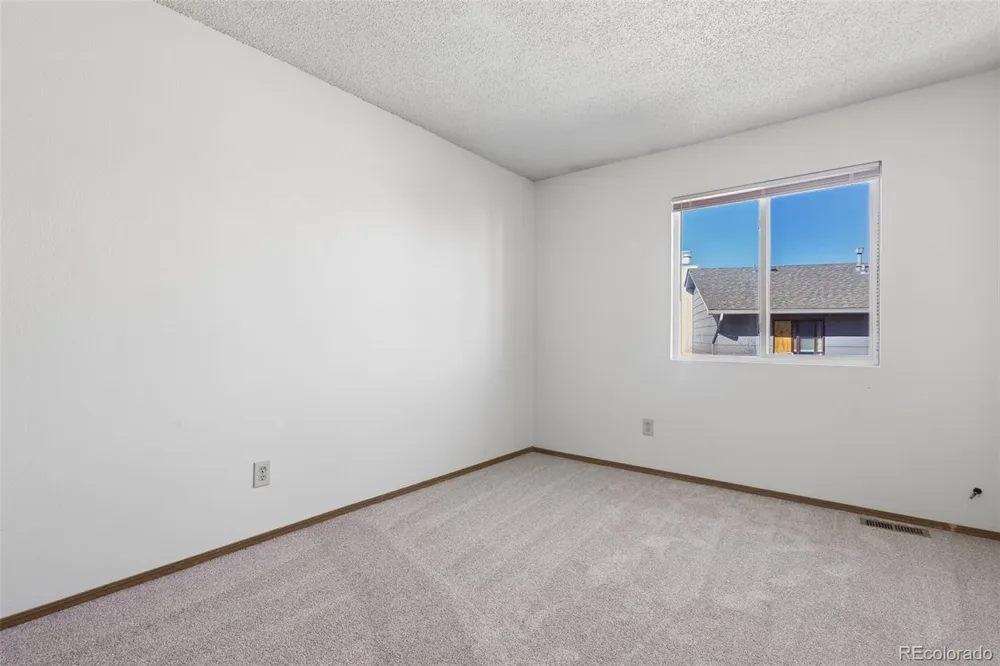 1280 Soaring Eagle Drive Colorado Springs, CO 80915