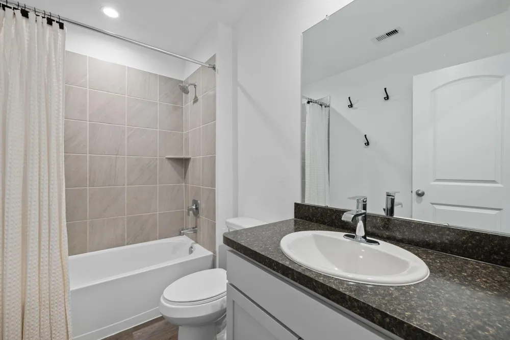 5710 Vintage Oakmont Drive Spring, TX 77373