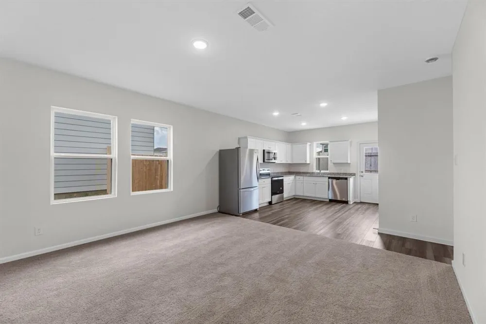 22495 Kinley Street New Caney, TX 77357