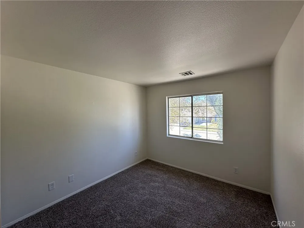 37048 Velutina Palmdale, CA 93550