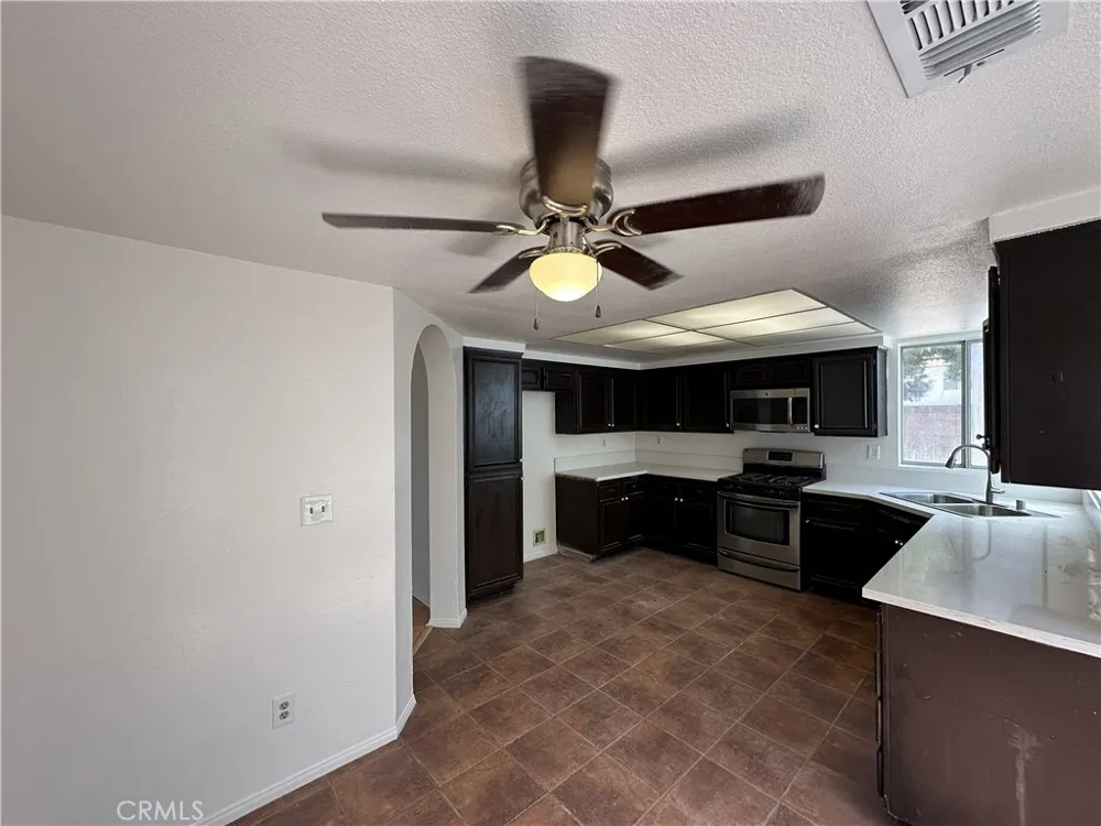 37048 Velutina Palmdale, CA 93550
