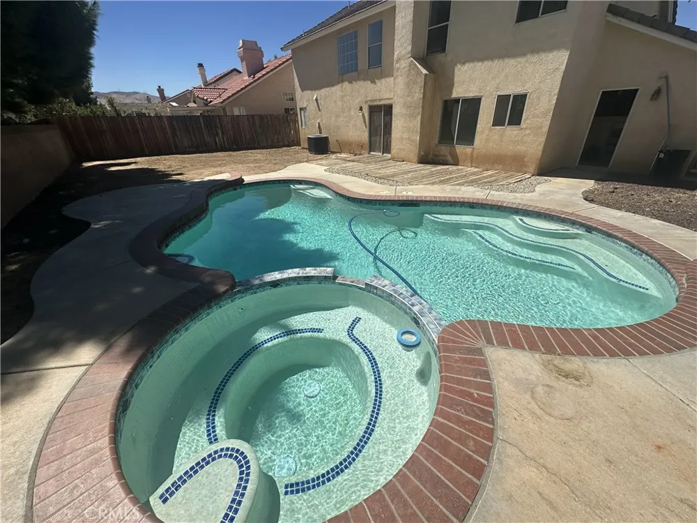 37048 Velutina Palmdale, CA 93550