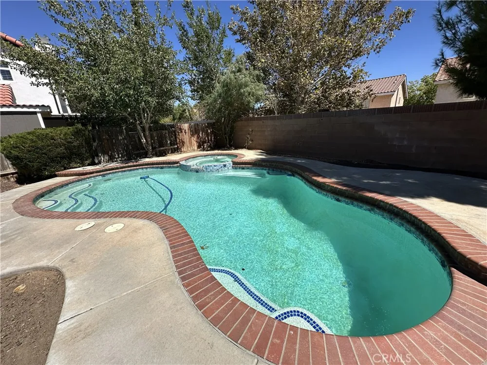37048 Velutina Palmdale, CA 93550