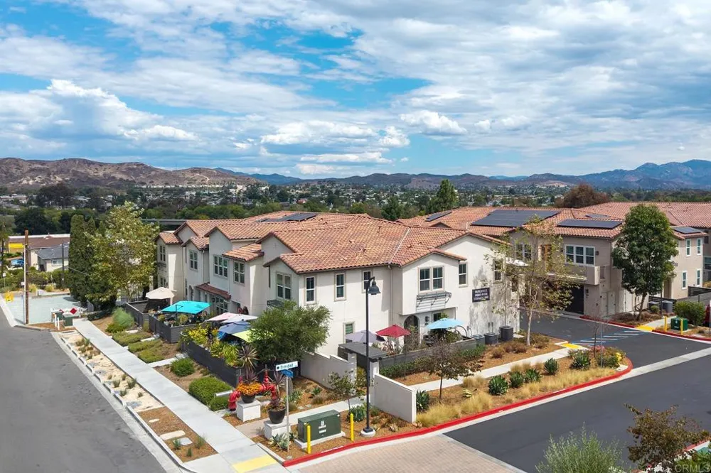 8680 Tobago Lane Santee, CA 92071
