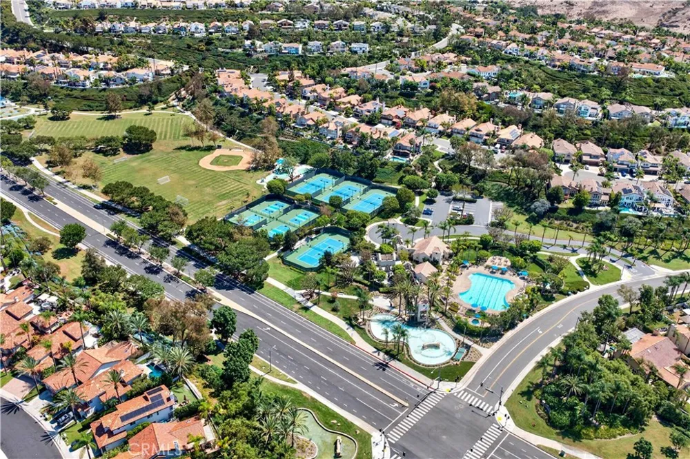 8 Chamonix Laguna Niguel, CA 92677