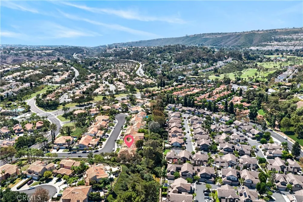 8 Chamonix Laguna Niguel, CA 92677