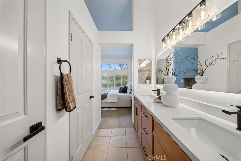 8 Chamonix Laguna Niguel, CA 92677
