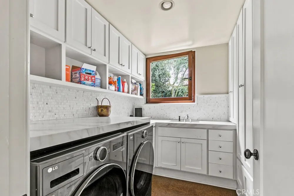 345 EMERALD BAY Laguna Beach, CA 92651