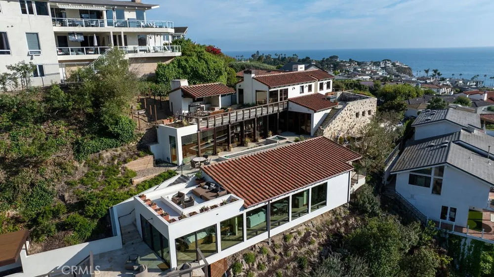 345 EMERALD BAY Laguna Beach, CA 92651
