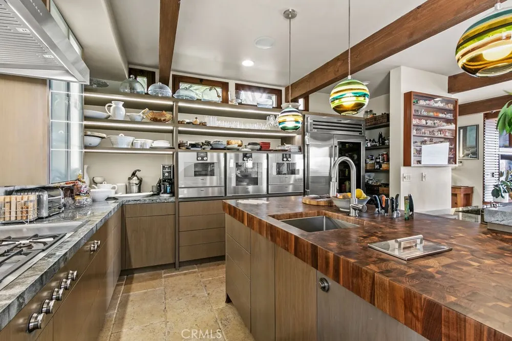345 EMERALD BAY Laguna Beach, CA 92651