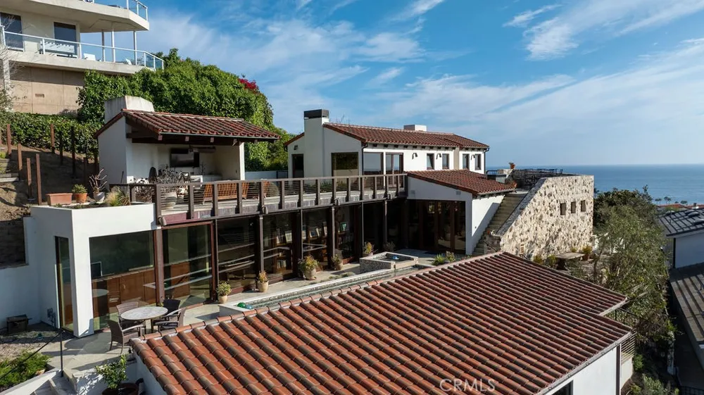 345 EMERALD BAY Laguna Beach, CA 92651