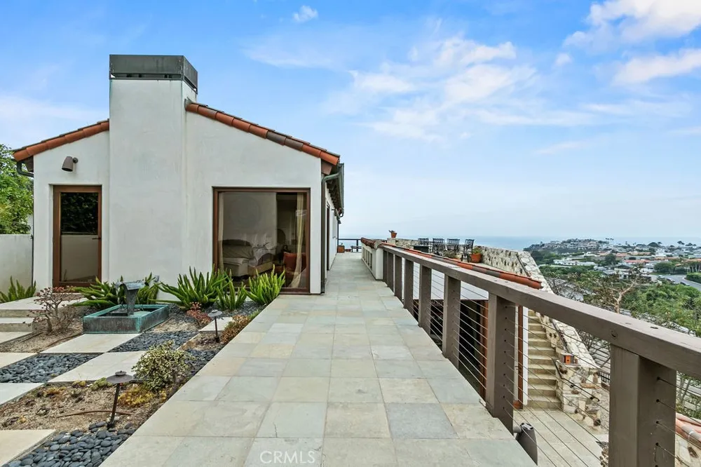 345 EMERALD BAY Laguna Beach, CA 92651