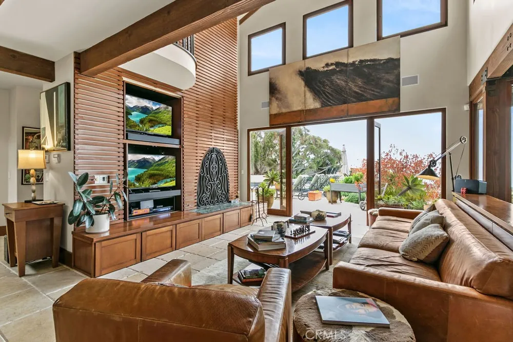 345 EMERALD BAY Laguna Beach, CA 92651