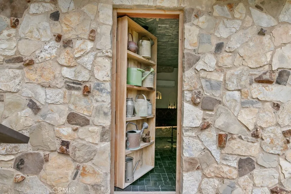 345 EMERALD BAY Laguna Beach, CA 92651