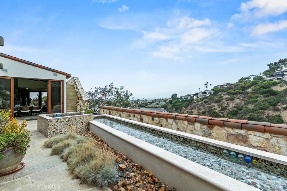 345 EMERALD BAY Laguna Beach, CA 92651