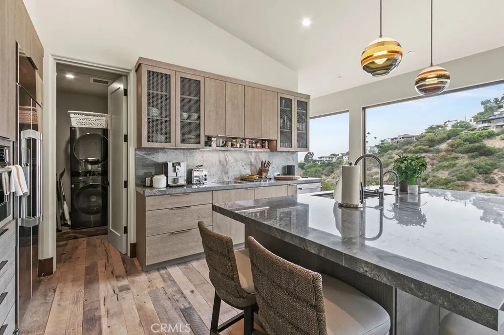 345 EMERALD BAY Laguna Beach, CA 92651