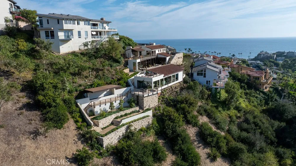 345 EMERALD BAY Laguna Beach, CA 92651