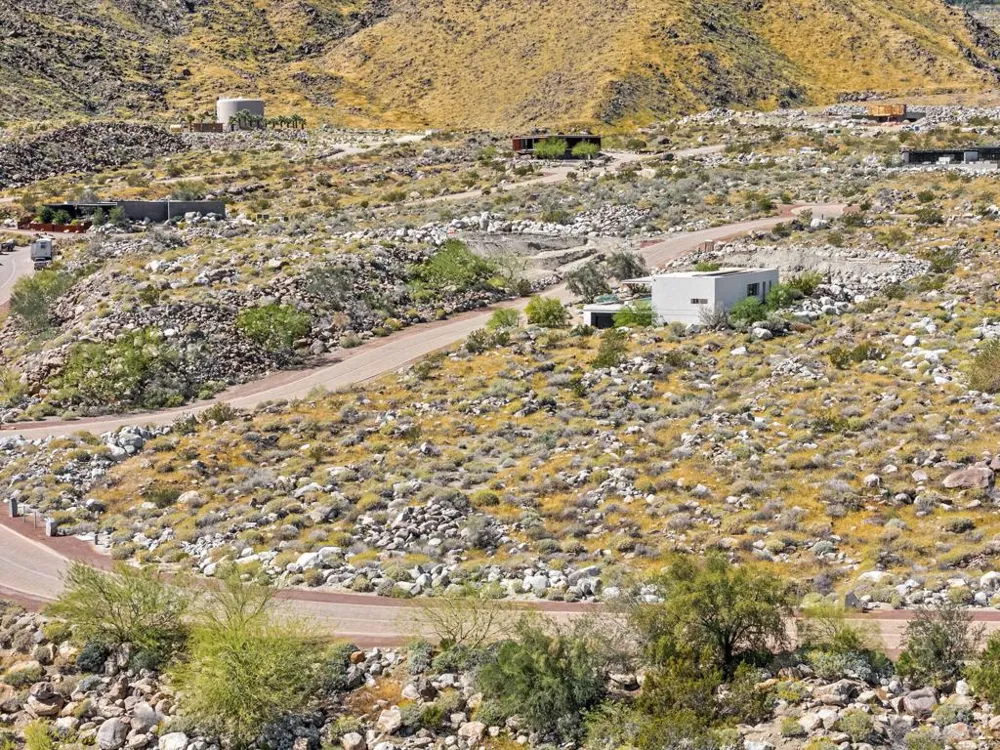 1961 Vista Palizada Drive Palm Springs, CA 92262