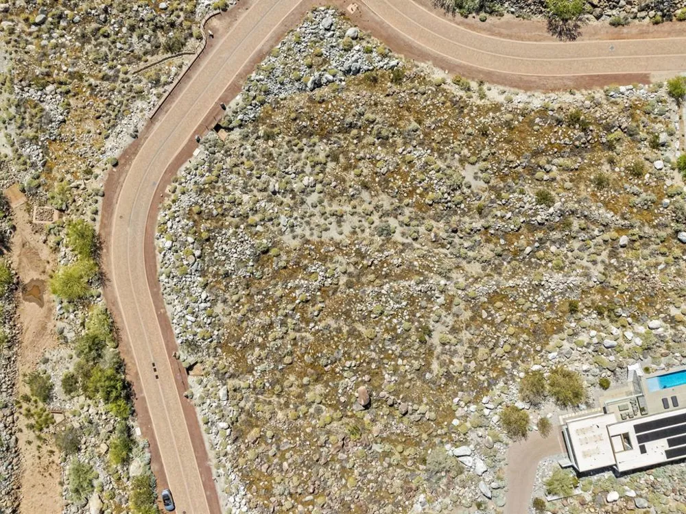 1961 Vista Palizada Drive Palm Springs, CA 92262