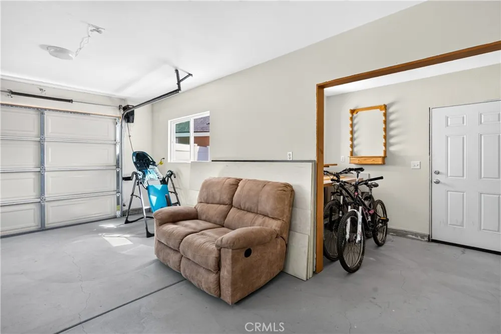 6832 Alexandria Huntington Beach, CA 92647