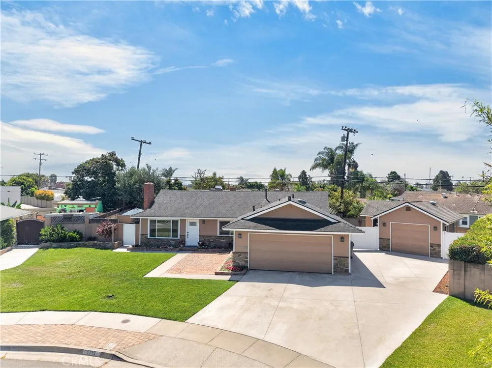 6832 Alexandria Huntington Beach, CA 92647